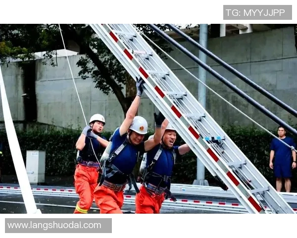 极限运动的魅力与团队协作:深入杭州极限运动队的训练与挑战