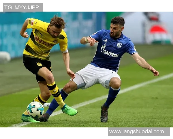 沙尔克04客场连胜，德甲不败走势稳固